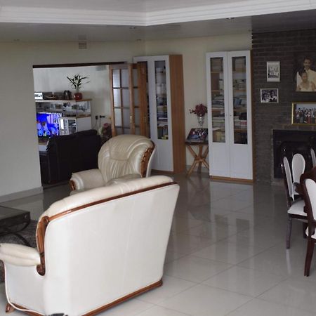 Lalela House Joanesburgo Exterior foto