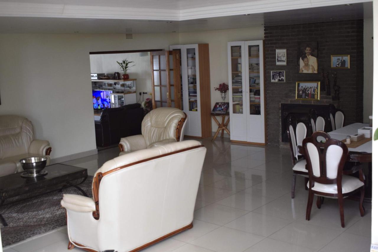 Lalela House Joanesburgo Exterior foto